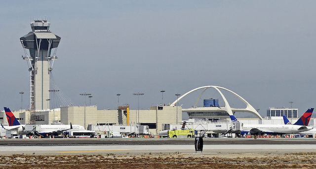 partoflosangelesairportbrieflyclosed